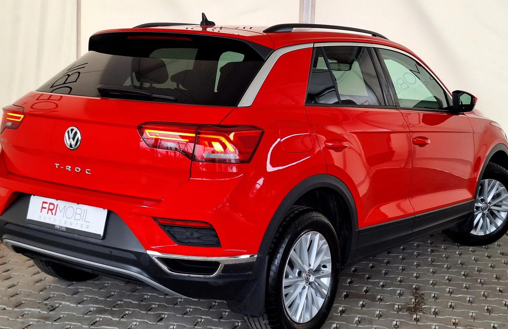 Zunanja slika - VW T-Roc - 1.0 TSI Style•PARK.SENZORJI•ACC•MRTVI KOTI•SLO• - 3