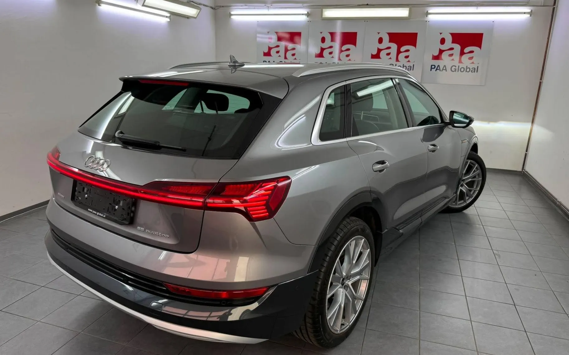 Zunanja slika - Audi e-tron - 55 quattro Advanced.KAMERA.LED.USNJE.NAVI.4X4.ACC - 4