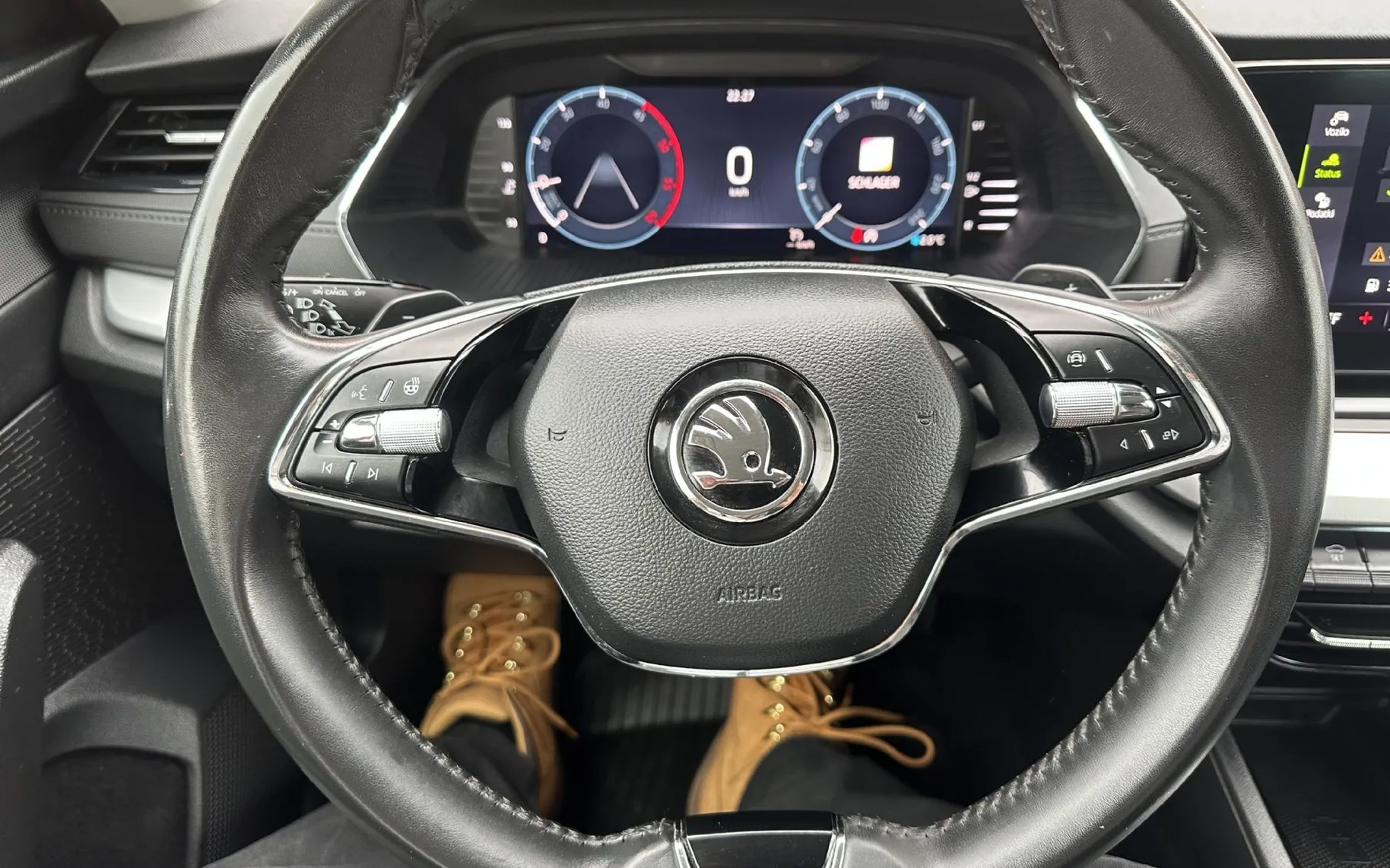 Zunanja slika - Škoda Octavia - 2.0 TDI Clever 110 kW.NEMŠKA.LED.KLJUK.NAVI.108000 - 6
