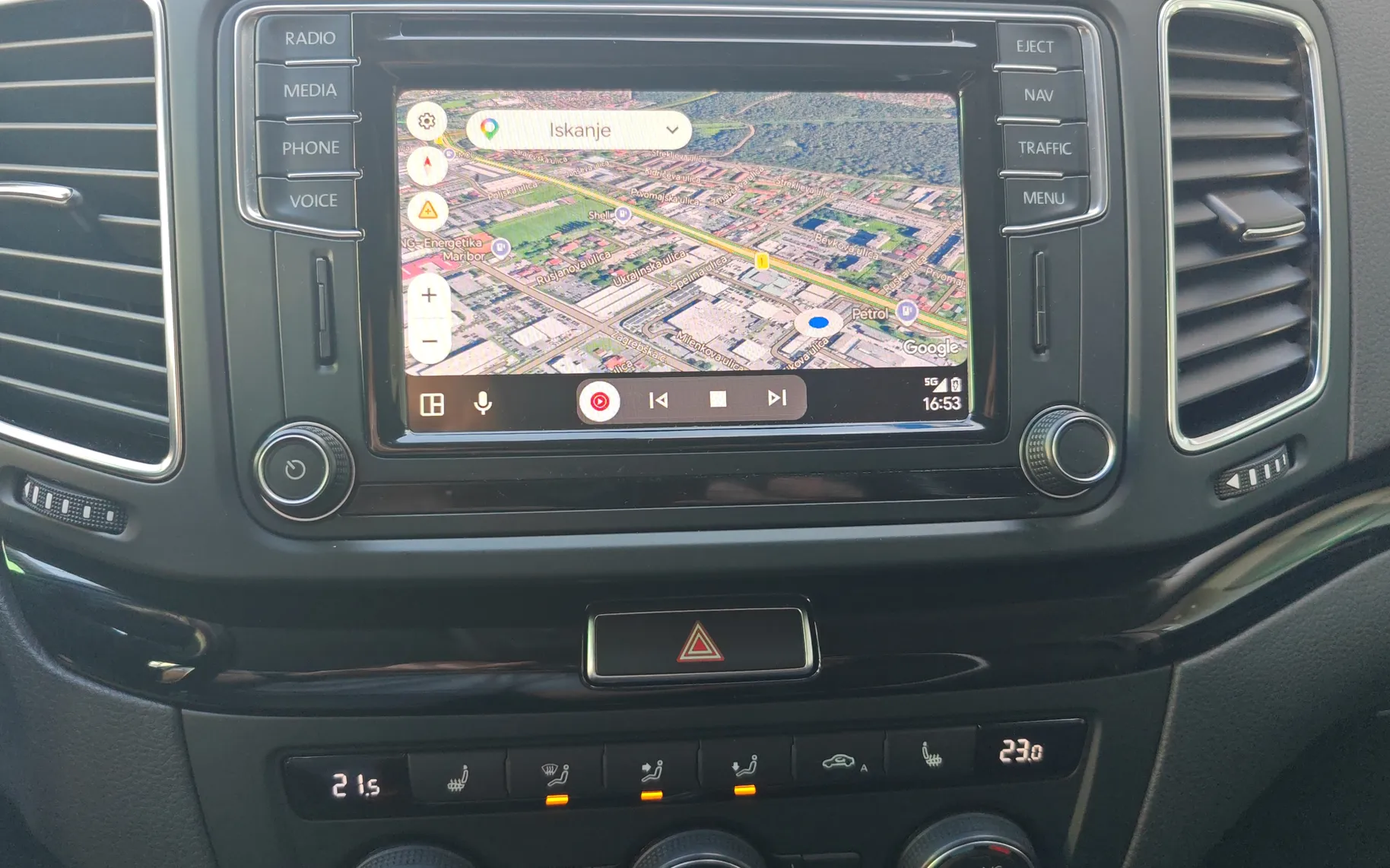 Notranja slika - Volkswagen Sharan - 2,0 TDI BMT SCR Style DSG - 11
