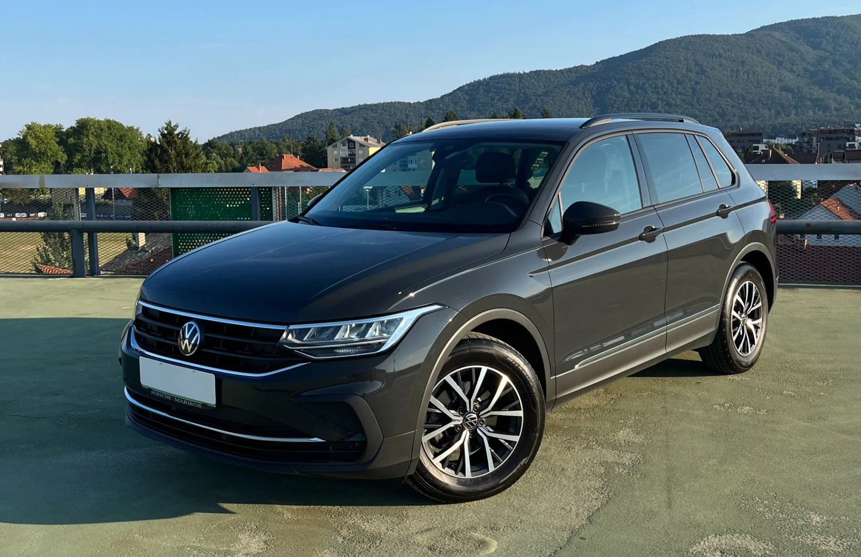 Zunanja slika - Volkswagen Tiguan - 2.0 TDI BMT Life - 1