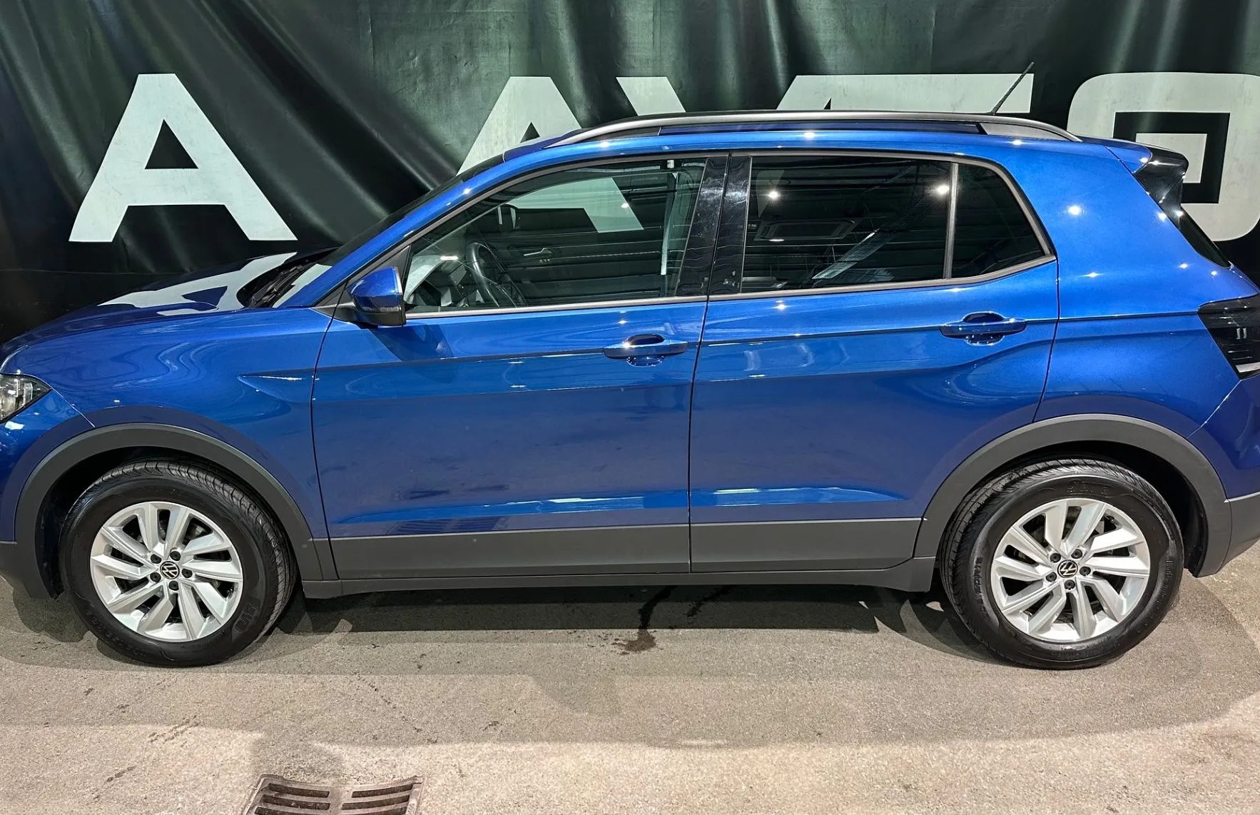 Zunanja slika - Volkswagen T-Cross - 1.5 TSI BMT Life DSG-NAVI-ACC-ALU-PDC... - 4