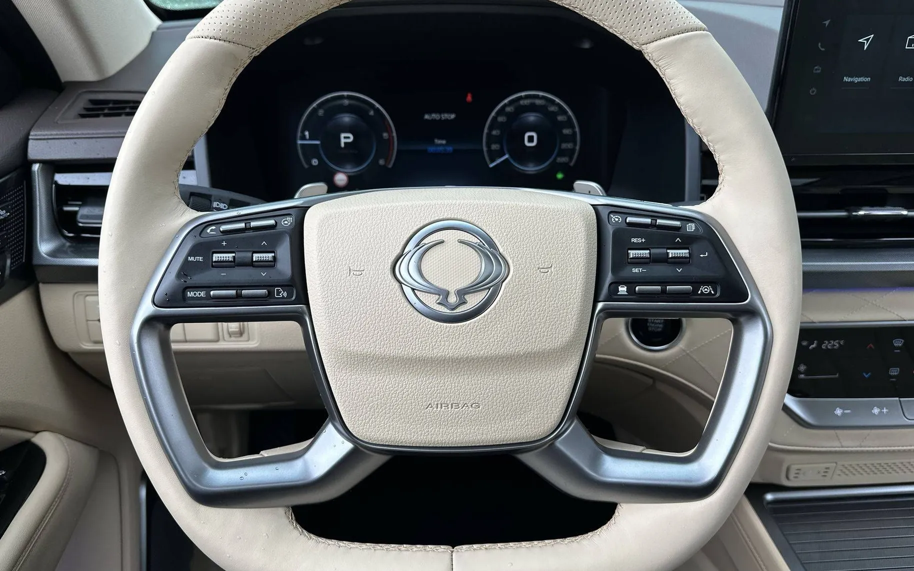Zunanja slika - KG Mobility Rexton - 2.2 XDI LIMITED EXCLUSIVE PANORAMA+ 4x4 A T - 12