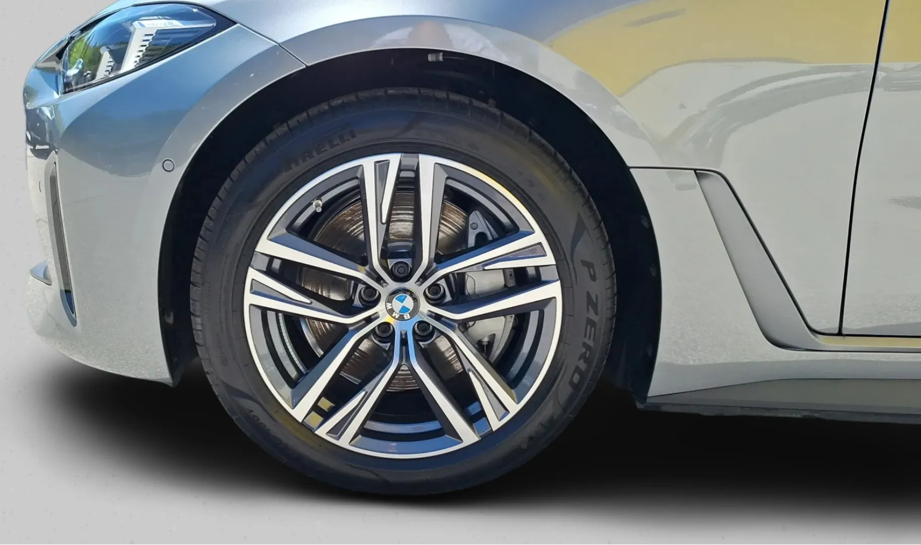 Zunanja slika - BMW i4 - eDrive40 Gran Coupe - 4
