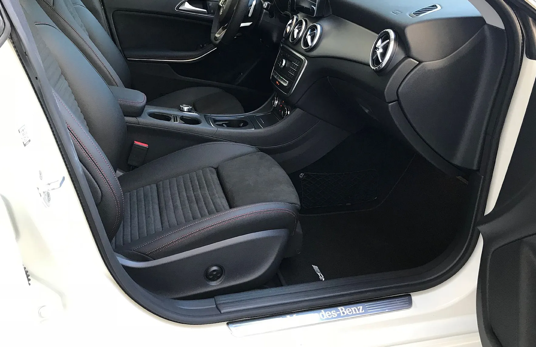 Zunanja slika - Mercedes-Benz CLA-Razred - CLA Shooting Brake 220 d 4M SB Avt. AMG NEPOZABNO DOŽIVETJE - 10
