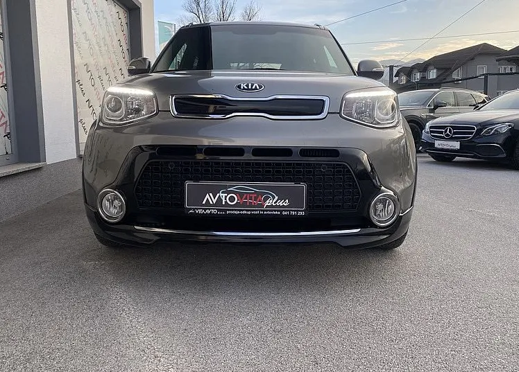Zunanja slika - KIA Soul - Kia  1.6 CRDi Dream Team Xenon Navigacija Pdc - 2