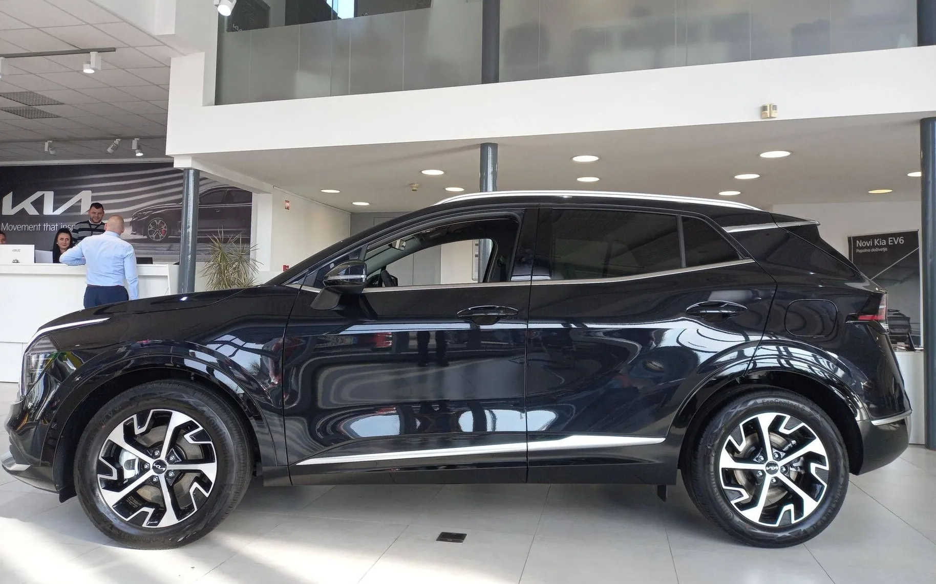 Zunanja slika - KIA Sportage - 1.6 T-GDi 110kW EX Style 7-DCT - 3
