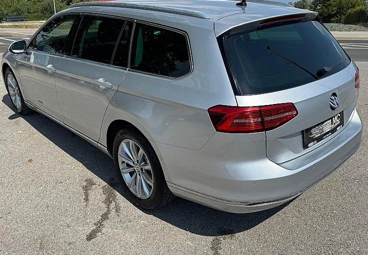 Zunanja slika - Volkswagen Passat - Variant 2.0 TDI 150ks °CARAT° °1.LASTNIK° °FULL-LED° - 6