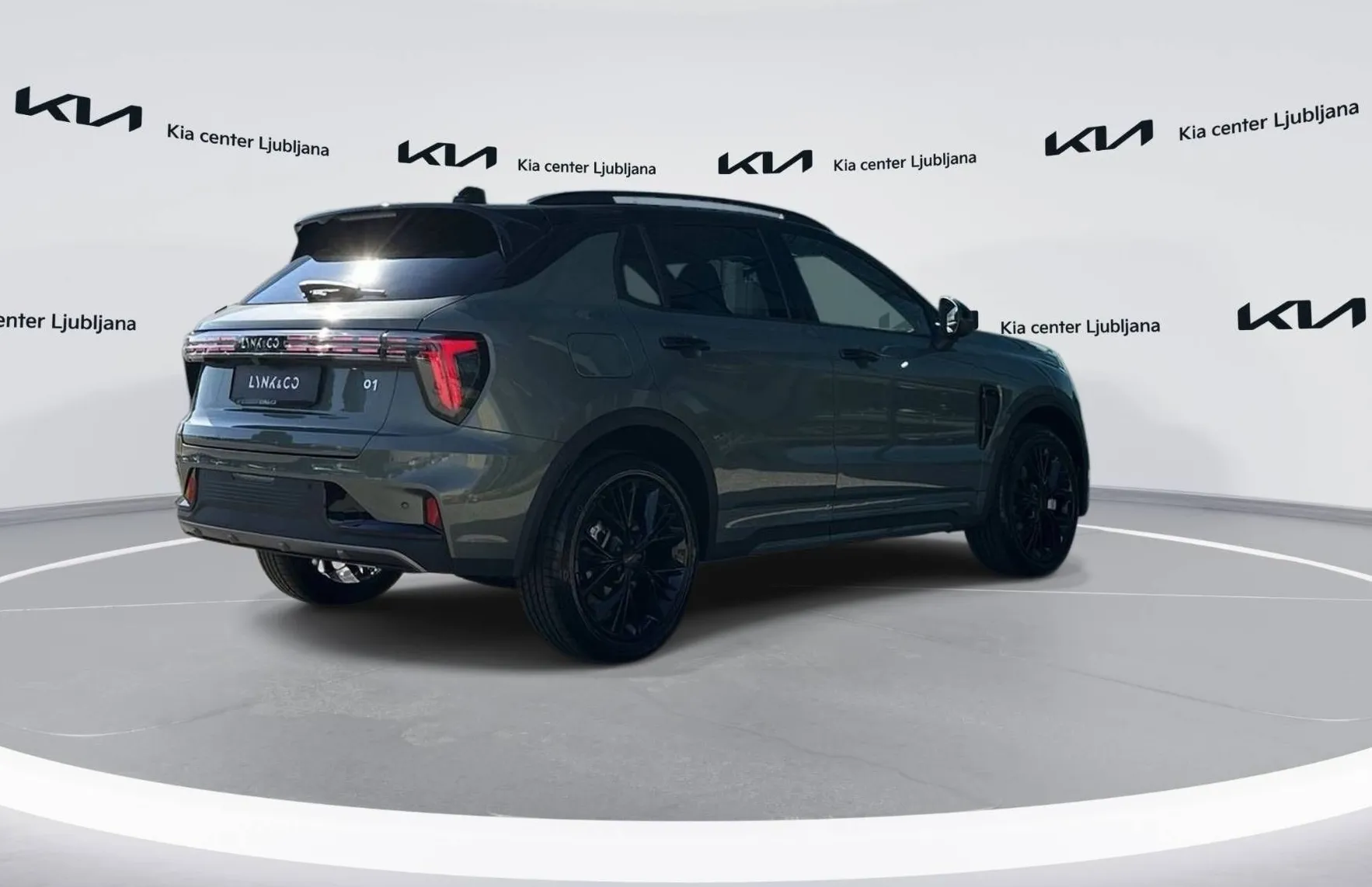 Zunanja slika - Lynk & Co 01 - 1.5 TD Plug-In Hibrid More - 5