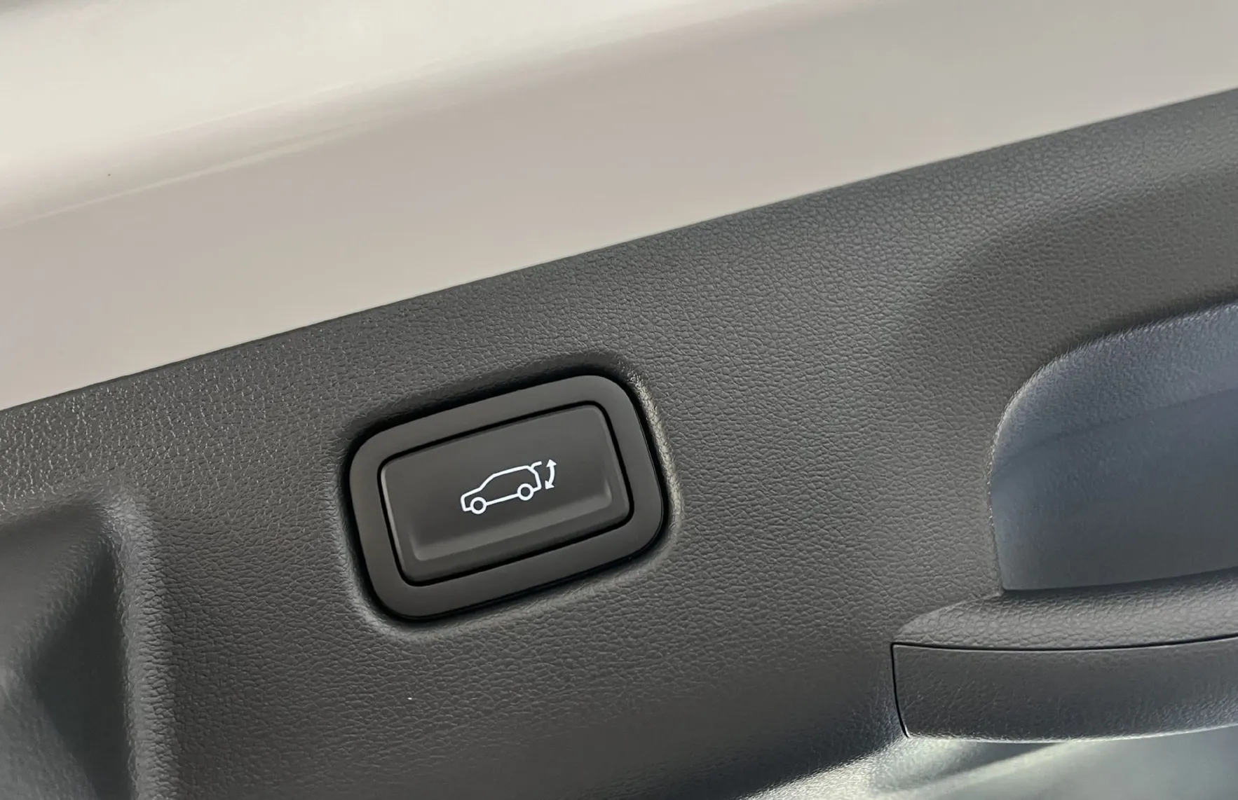 Zunanja slika - Hyundai Kona - 1.6 T-GDI 138 Premium DCT - 8