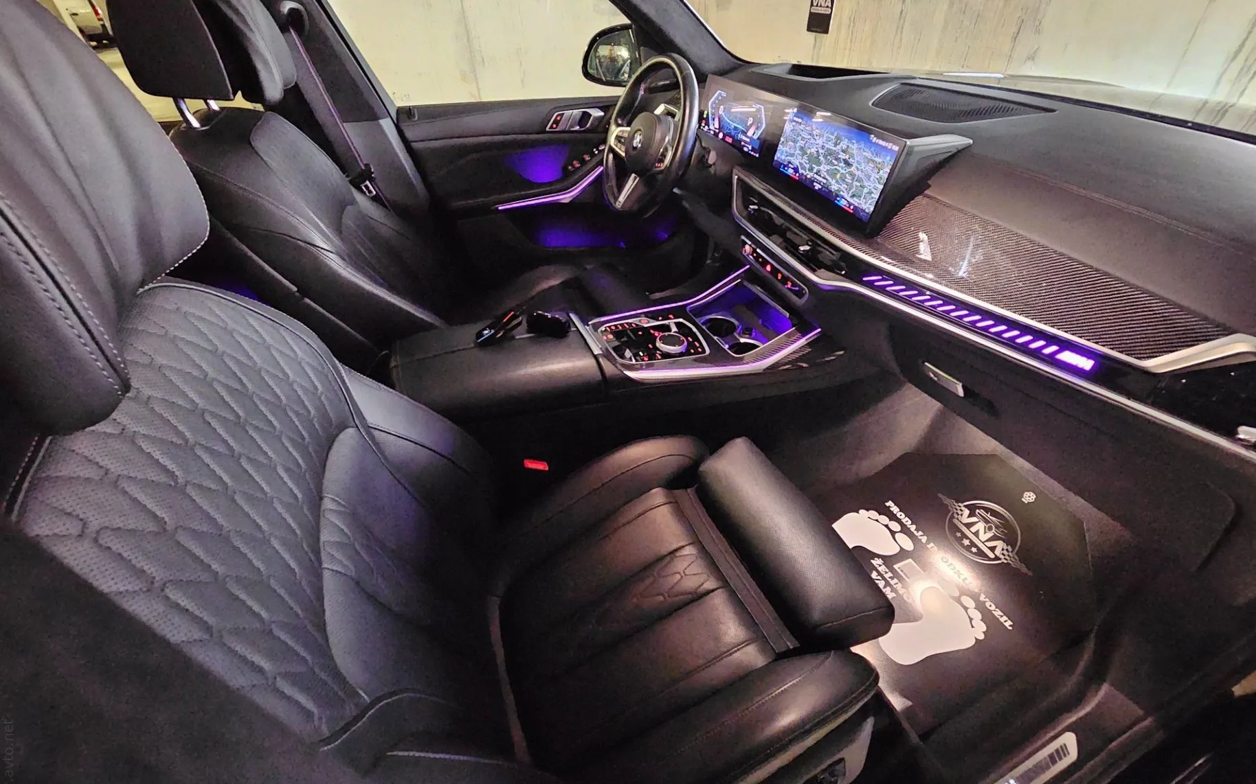 Notranja slika - BMW serija X7: - X7 xDrive M60i |SKY|AIR|PANO|HL-SED|MAX-OPERMA|TOP - 9