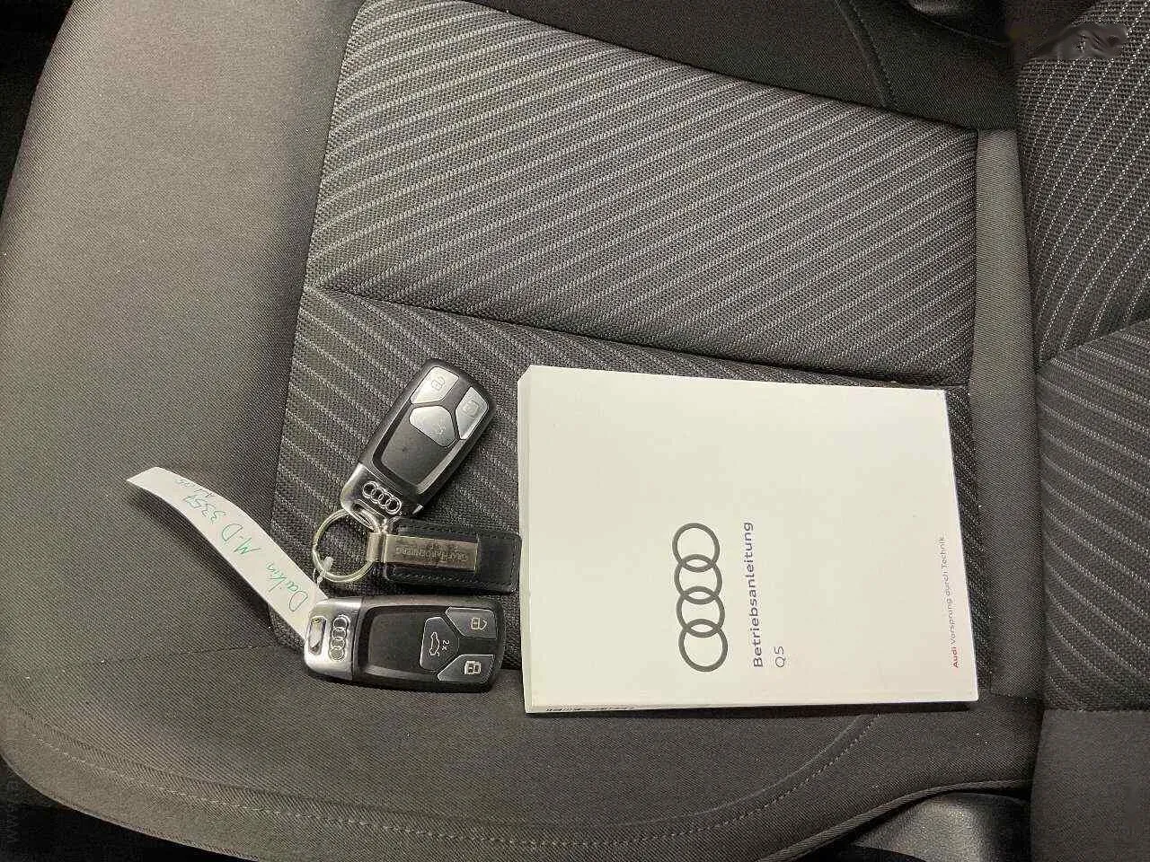 Zunanja slika - Audi Q5 - quattro 40 TDI S line S tronic.NEMŠKI+4ALU.KAMERA. - 12