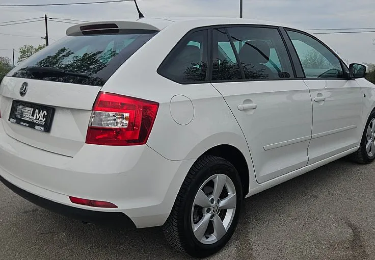 Zunanja slika - Škoda Rapid - 1.6 TDI 105ks °1.LASTNIK° °SLO-POREKLO° °ODLIČEN° - 5