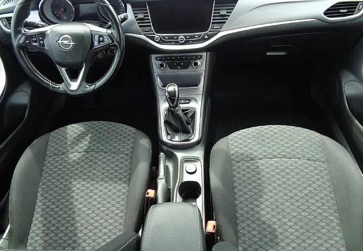 Zunanja slika - Opel Astra - ST 1.6 CDTI - VLEČNA KLJUKA - SERVISNA ZGODOVINA - 6