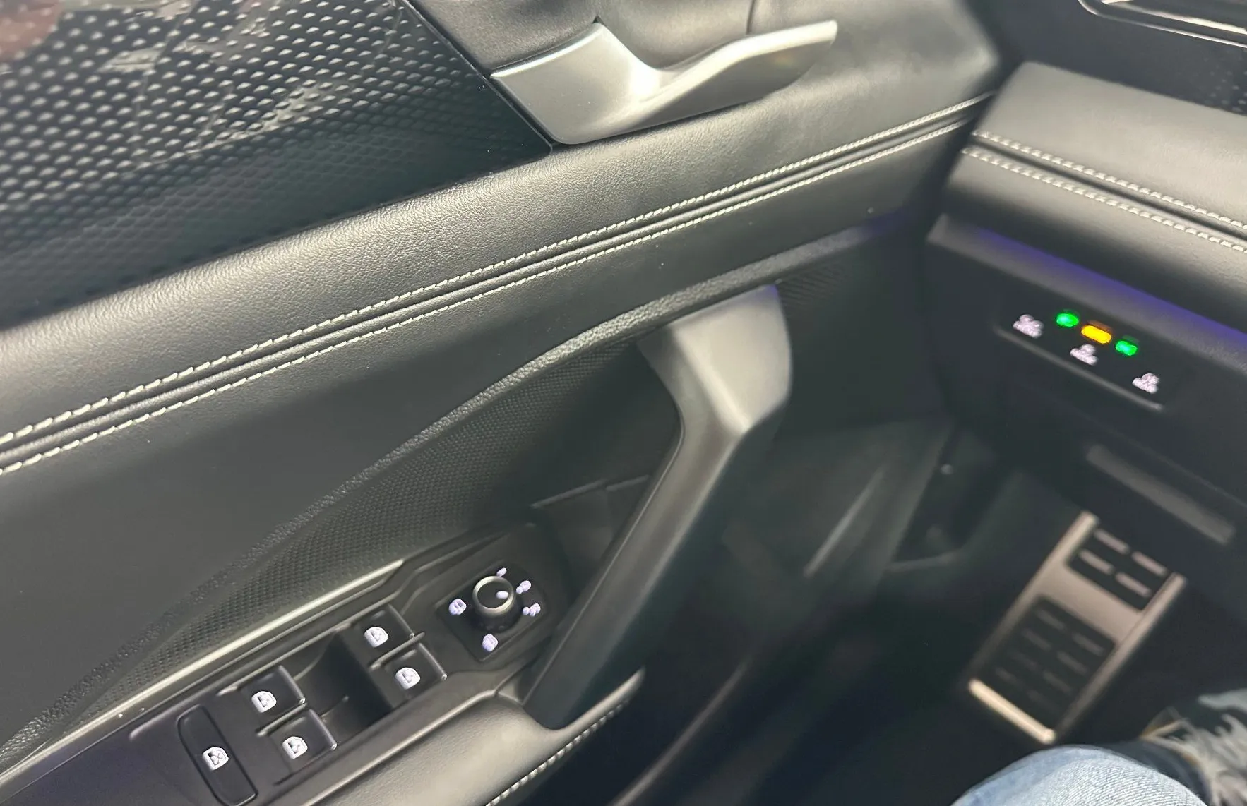 Zunanja slika - Volkswagen Tiguan - GOAL 1.5 eTSI 96kW DSG.NEMŠKI.KAMERA.LED.GRE.SEDEŽ - 9