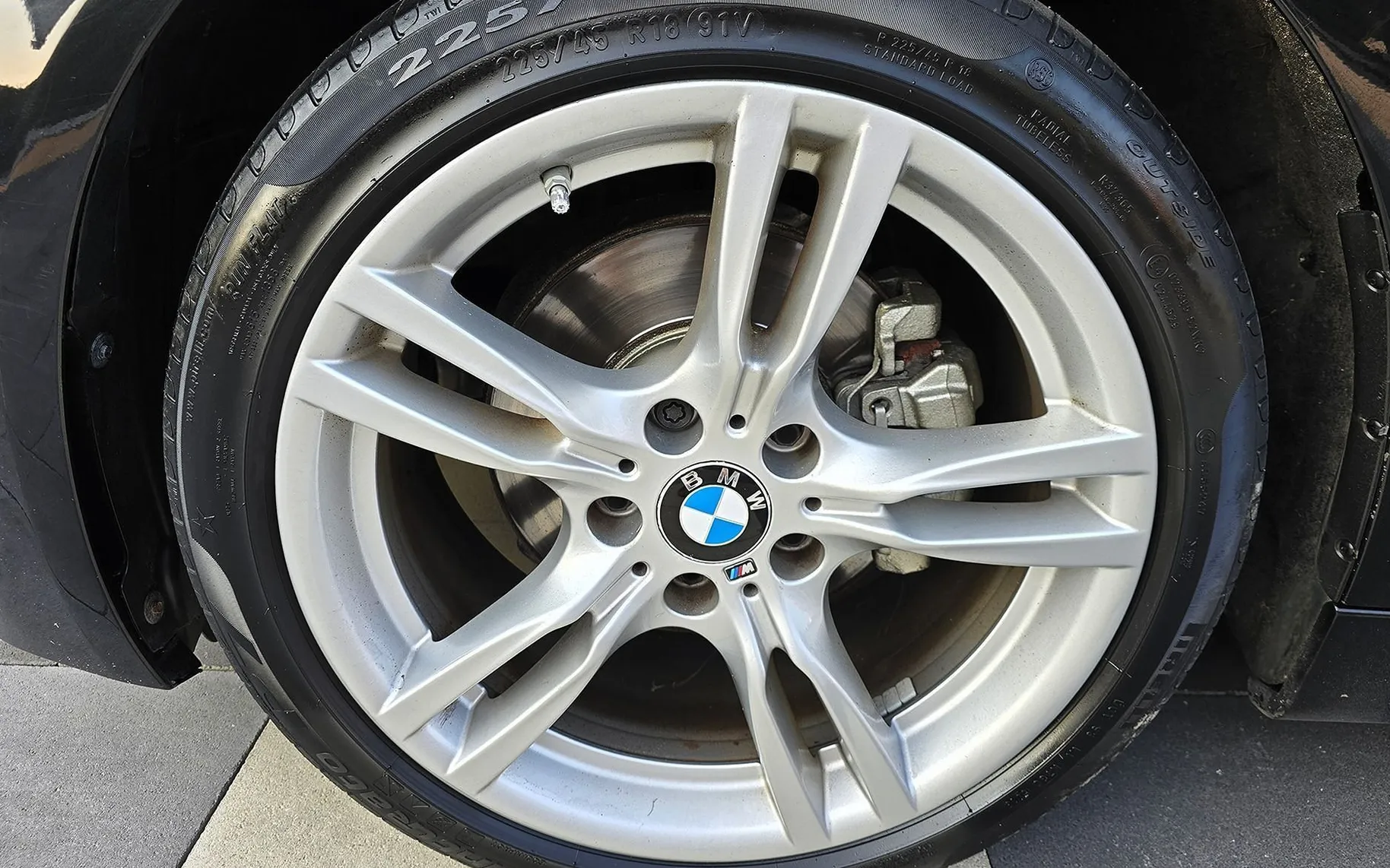 Zunanja slika - BMW Serija 3 - Touring: 320D M Sport AVT|HEADUP|FULL LED|VIRTUAL|18COL - 18