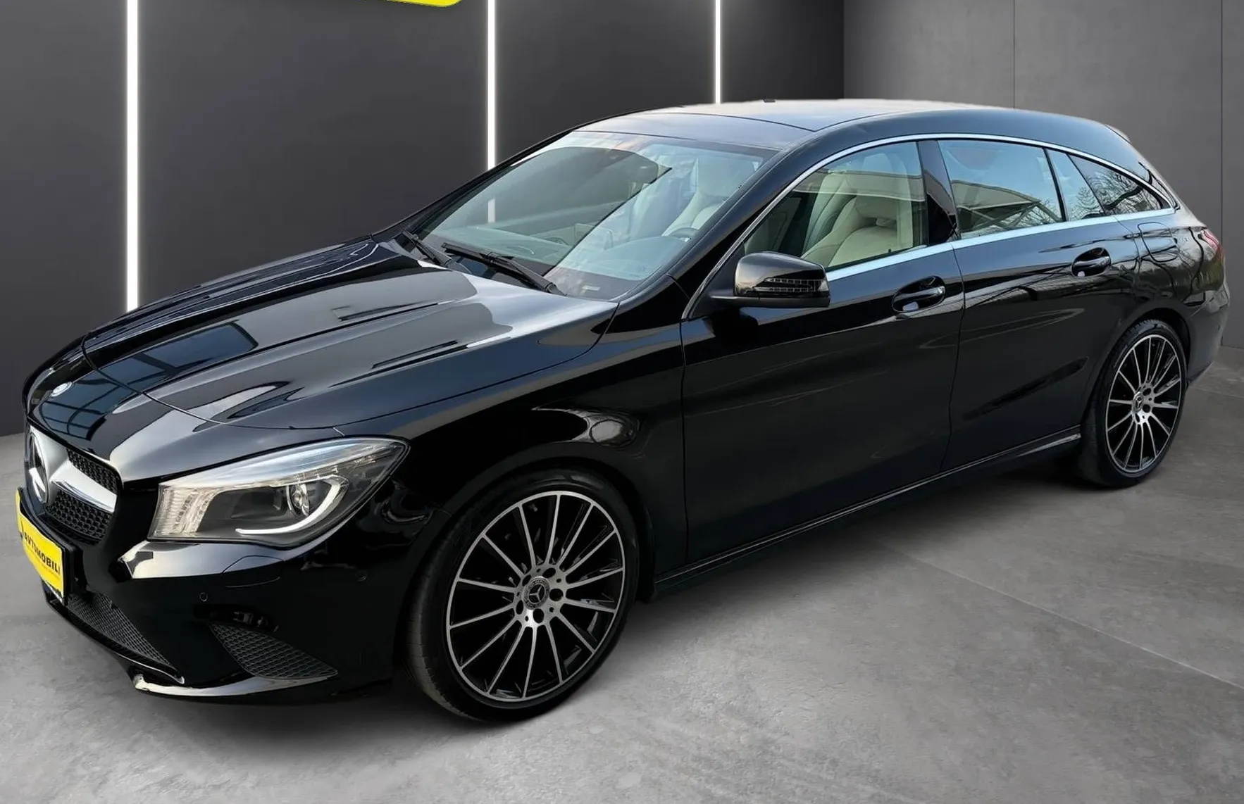 Zunanja slika - Mercedes-Benz CLA-Razred - CLA Shooting Brake CLA 200 d SLOVENSKO PANORAMA KAMERA XENON PDC - 3