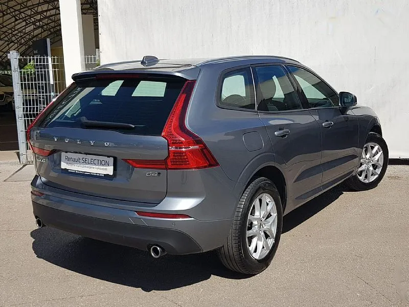 Zunanja slika - Volvo XC60 - B4D AWD Momentum Avt. JAMSTVO - 5