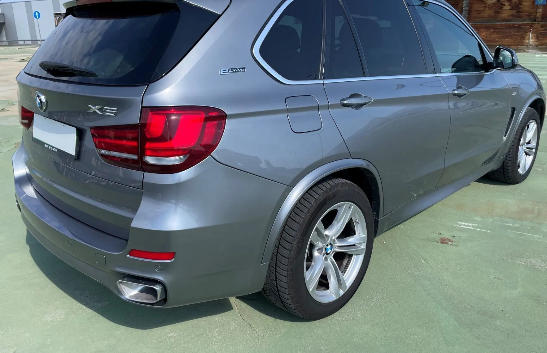 Zunanja slika - BMW X5 - serija : X 5 XDRIVE 40 e AUT. LED.NAVI. KAMERA 360. OGR.SED - 3