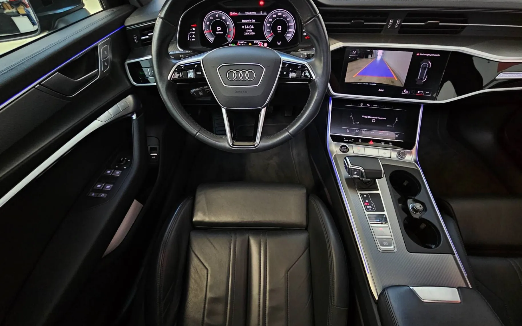 Notranja slika - Audi A6 Avant - 45 TFSI quattro S tronic - 7