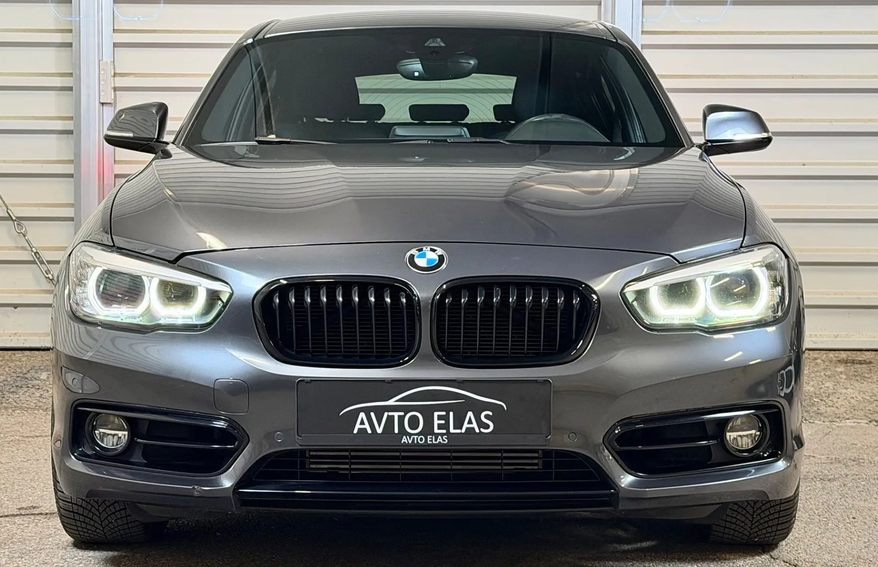 Zunanja slika - BMW Serija 1 - : 118d Sport Line - FULL LED - NAVI - TEMP - PDC ... - 2