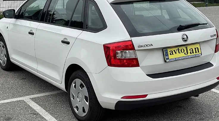 Zunanja slika - Škoda Rapid - Spaceback 1.2 TSI Active - 4