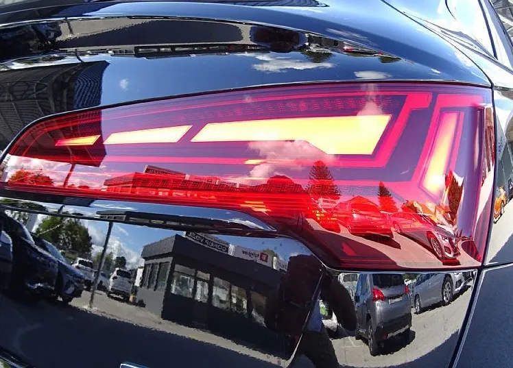 Zunanja slika - Audi Q5 Sportback - 40 TDI quattro S tronic 2xS line 204KM -VL.KLJUKA- - 20