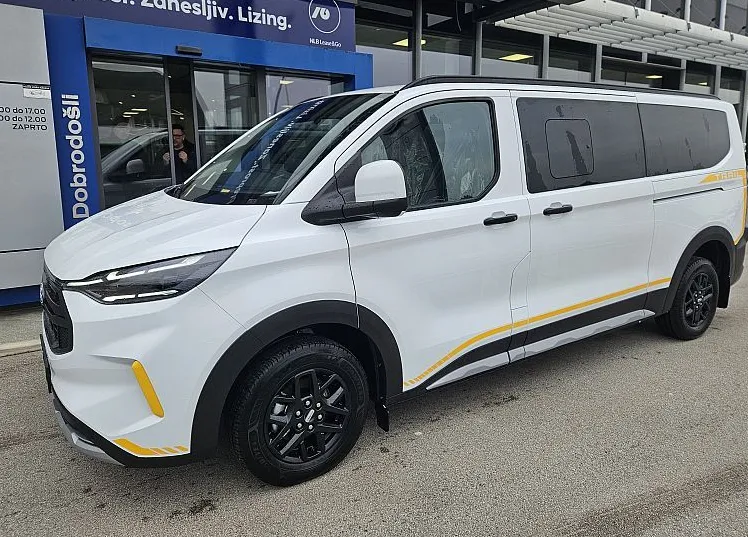 Zunanja slika - Ford E-Transit Custom - Transit Custom KOMBI TRAIL AWD 2.0 TDCi L2H1 AUT. - 2