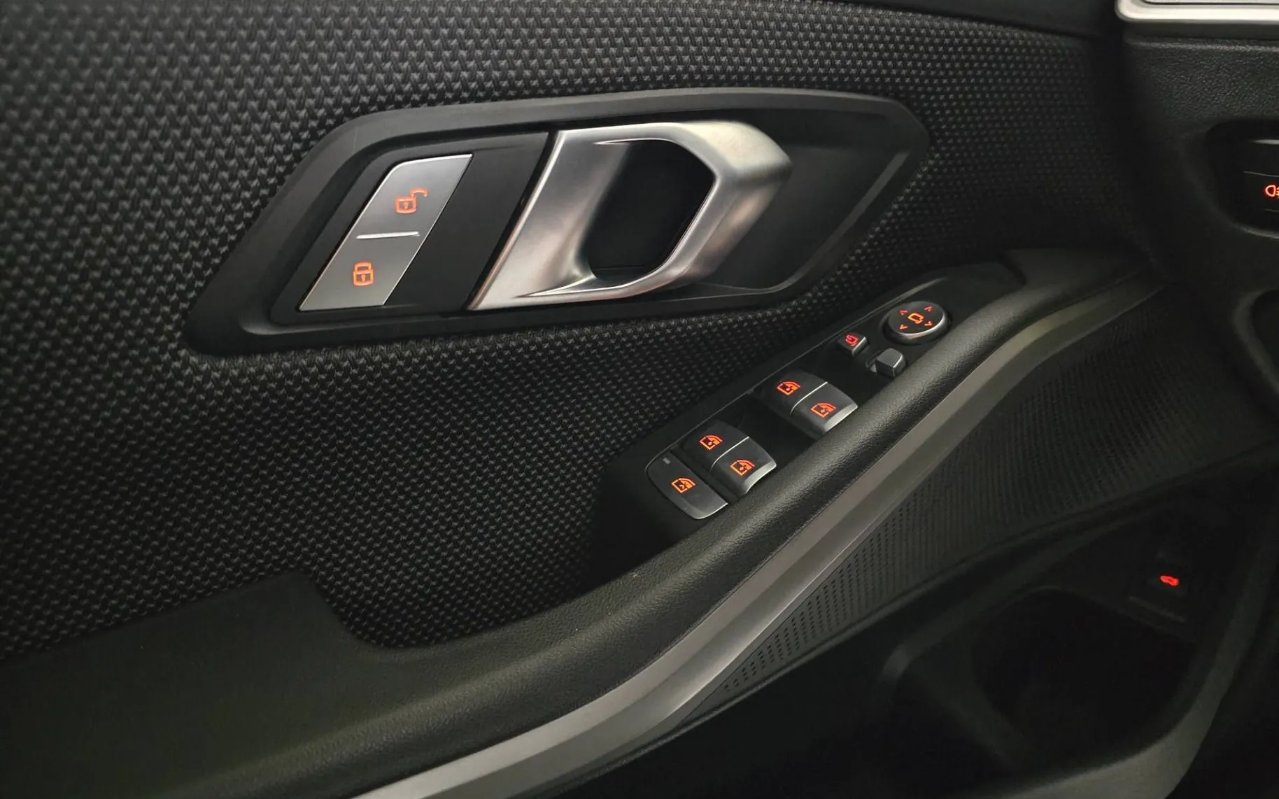 Notranja slika - BMW serija 3 Touring: - 320d Touring Advantage Avt- Laser.asist.HiFi.ALU18 - 14