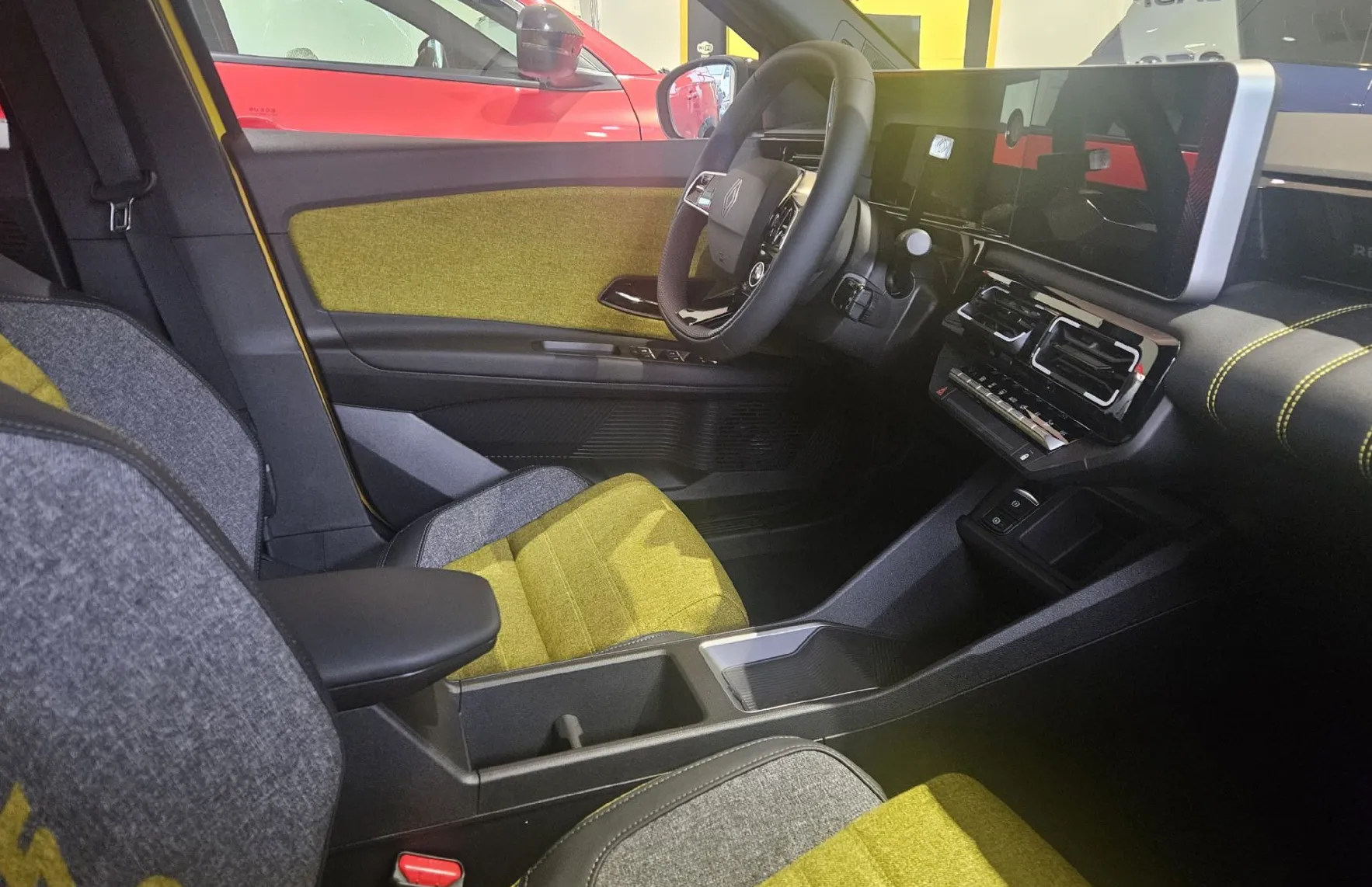 Zunanja slika - Renault 5 E-tech - iconic EV52 110kW - 3