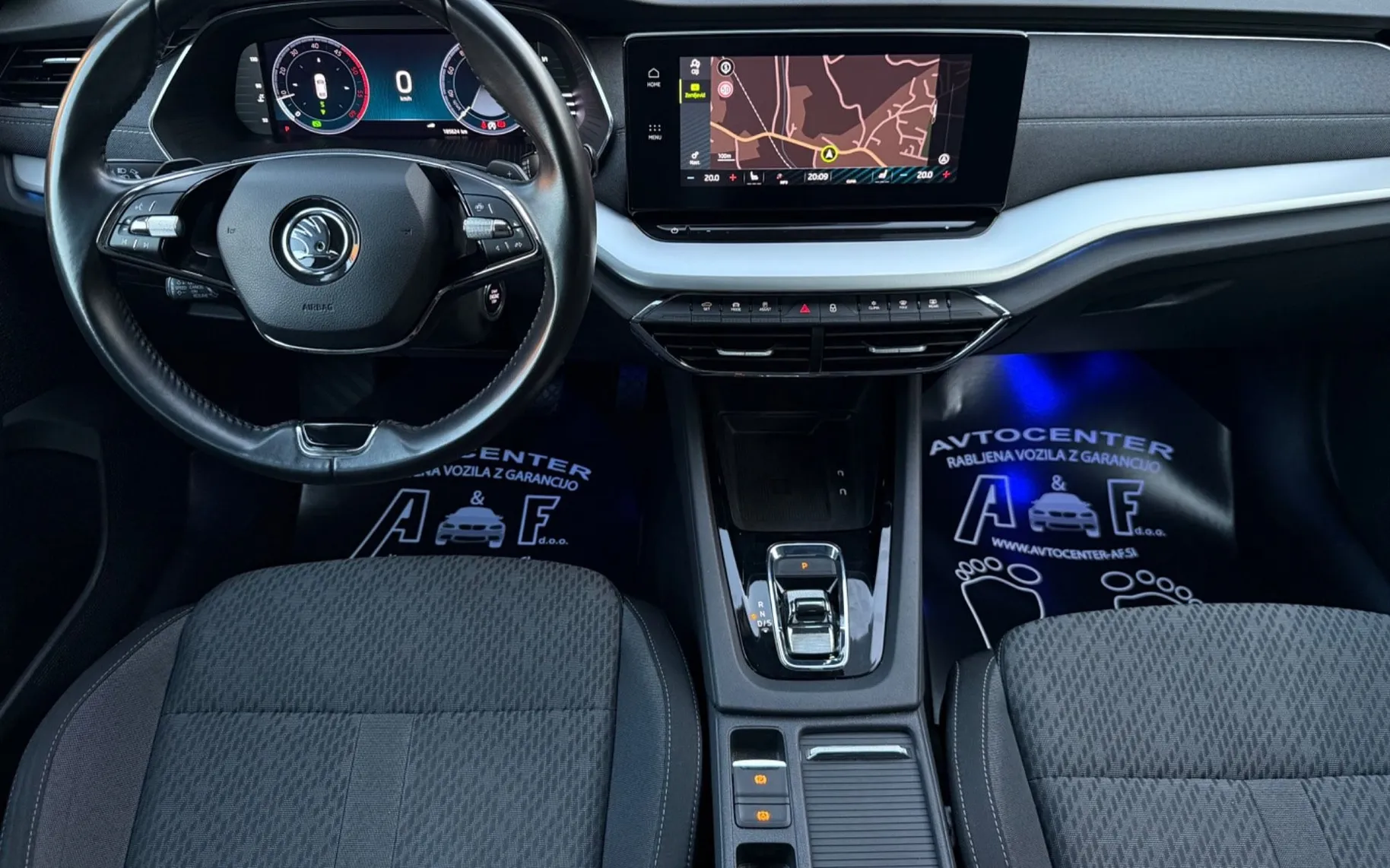Notranja slika - Škoda Octavia - 2.0 TDI-DSG-VIRTUAL-LIZING ZA TUJCE-FUL LED - 9