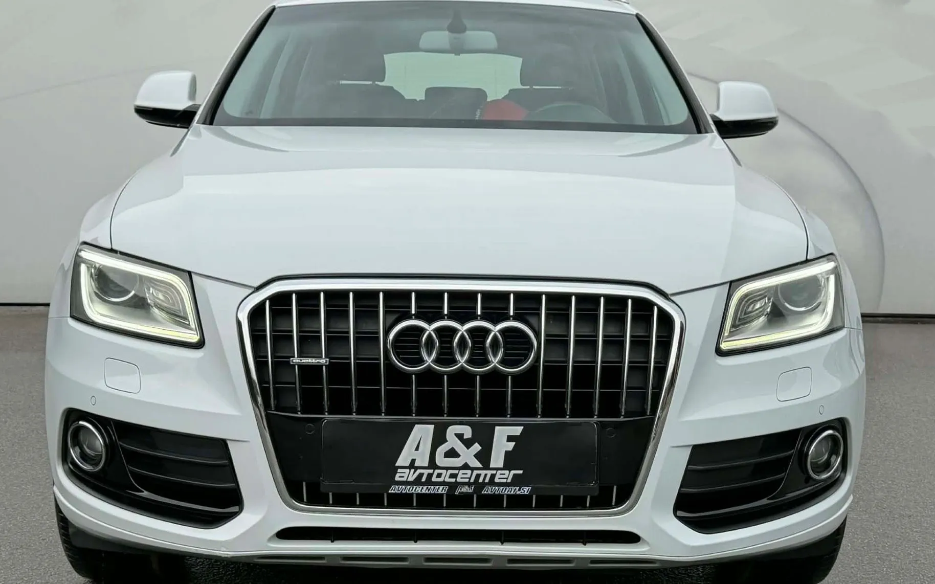 Zunanja slika - Audi Q5 - 2.0 TDI-Q-4X4-AUT-XENON+LED-LIZING ZA TUJCE- - 2