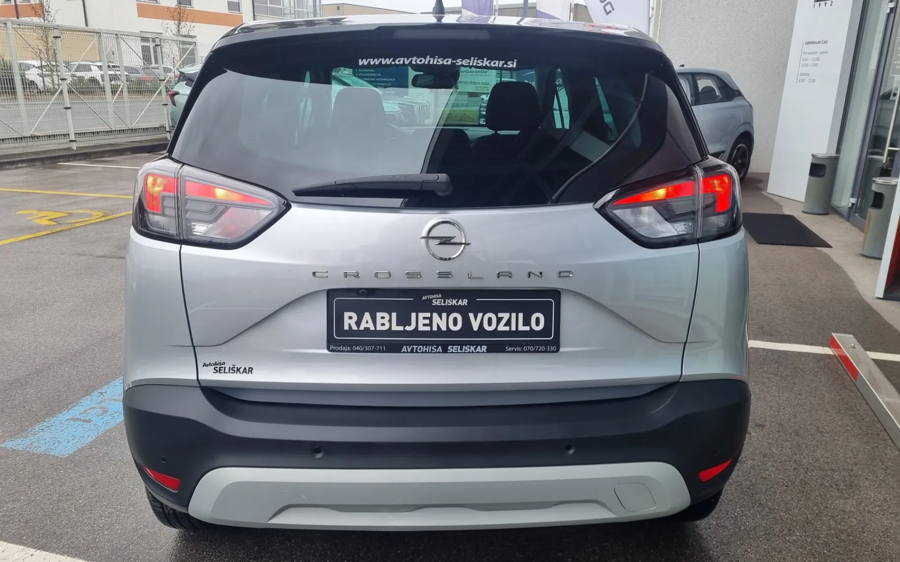 Zunanja slika - Opel Crossland X - 1.2 TURBO 81KW  ELEGANCE - SAMO 9.402 KM + AKCIJA - 6