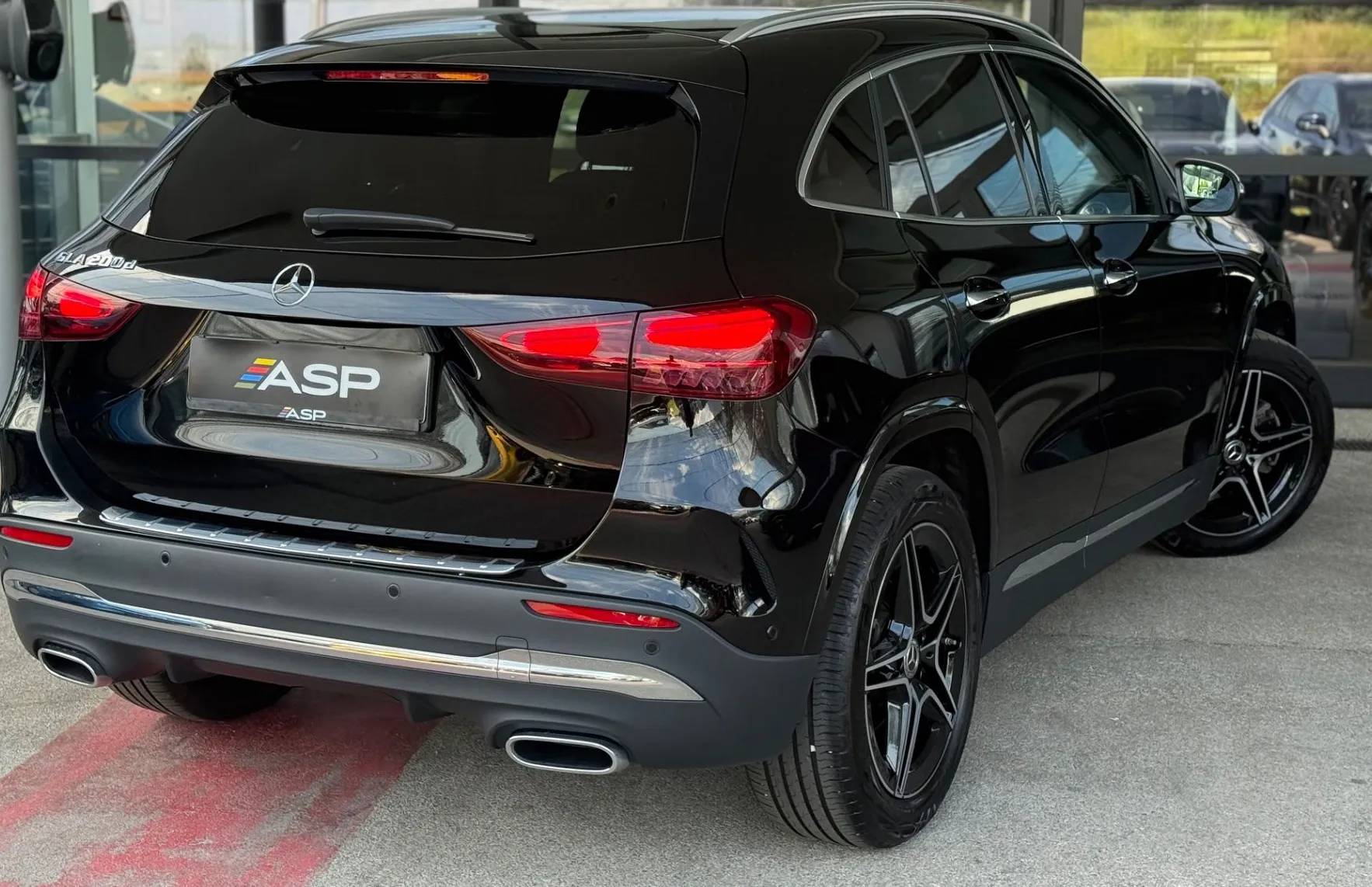 Zunanja slika - Mercedes-Benz GLA-Razred - 200d AMG Line - 8