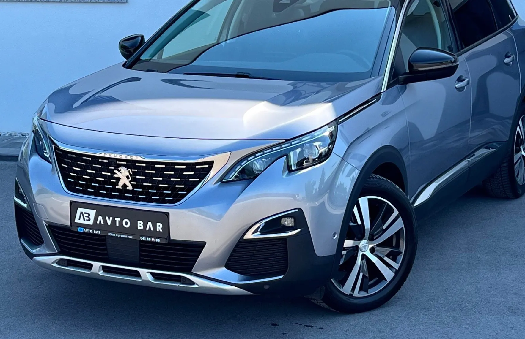 Zunanja slika - Peugeot 5008 - ALLURE+SLO+FULL LED+ALU+KEYLESS GO+HI-FI - 3