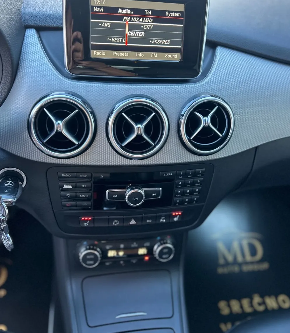 Zunanja slika - Mercedes-Benz B-Razred - B180CDI BlueEFFICIENCY-XSENON-GRETJE SEDEŽEV-18COL - 11