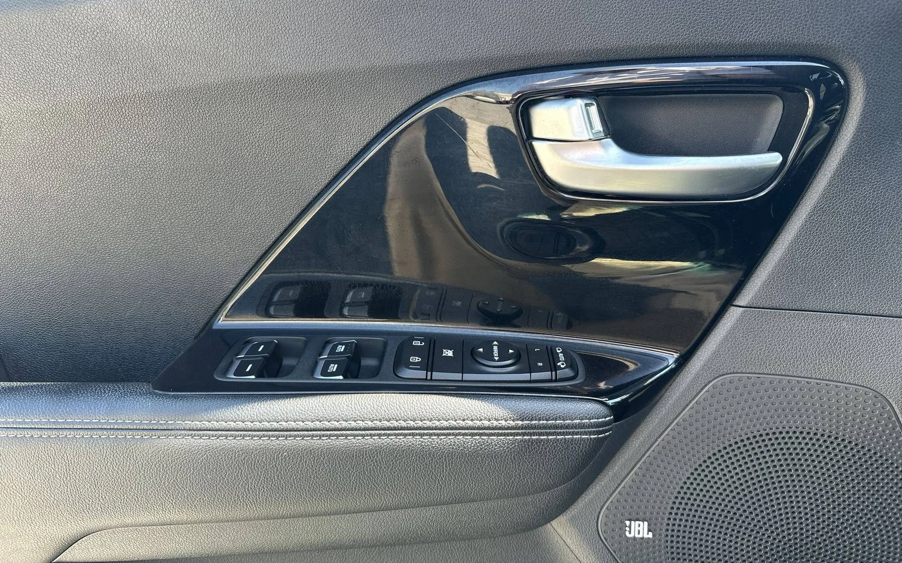 Notranja slika - KIA Niro - 1.6 HEV DCT - 13