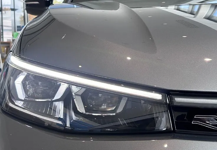 Zunanja slika - Volkswagen Passat - Variant R-Line 4JOY 2.0 TDI DSG 4M - V PRIHODU - KLJUKA - - 2