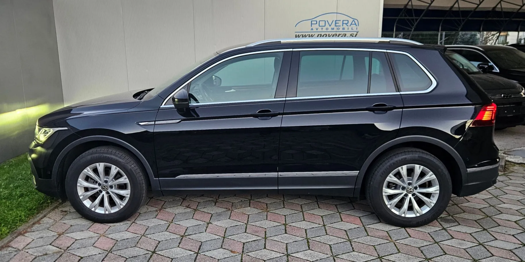 Zunanja slika - Volkswagen Tiguan - 2,0 TDI BMT Life DSG 4 motion - 5