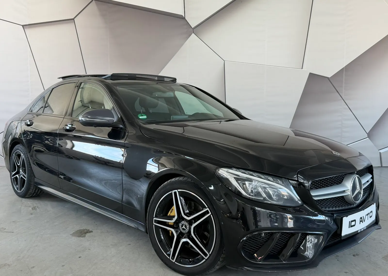 Zunanja slika - Mercedes-Benz C-Razred - C 220 d - 1