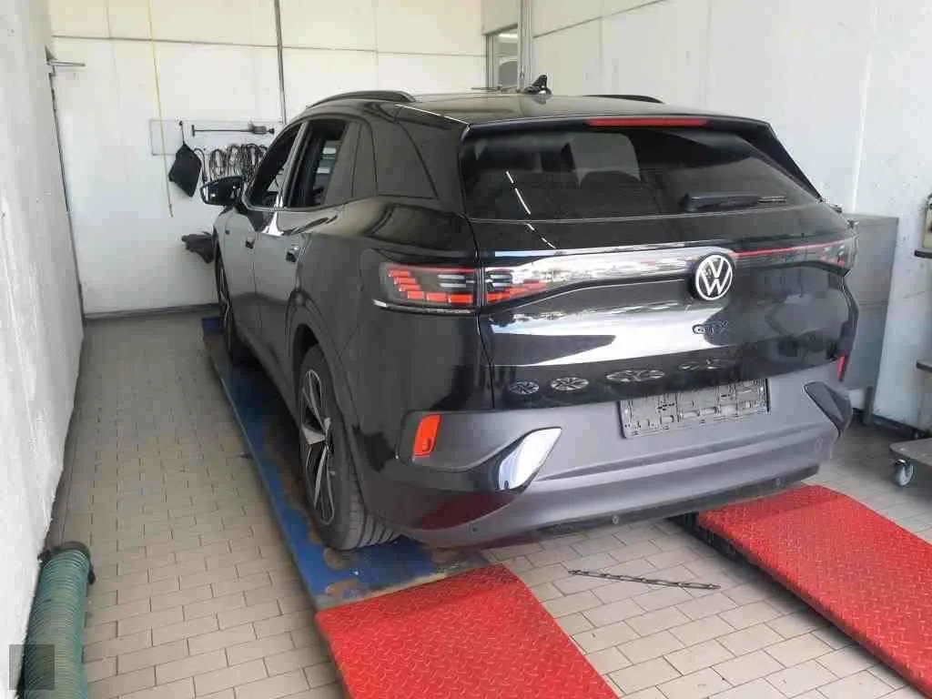 Zunanja slika - Volkswagen ID.4 - GTX NEMŠKI+4ALU.4x4.PANORA.KLJUKA.KAMERA.220KW.ACC - 5