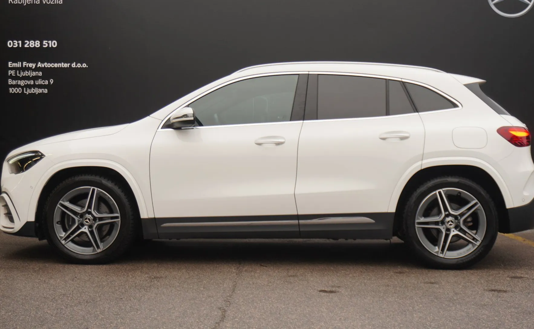 Zunanja slika - Mercedes-Benz GLA-Razred - GLA 200 d AMG Line Avt. - 4