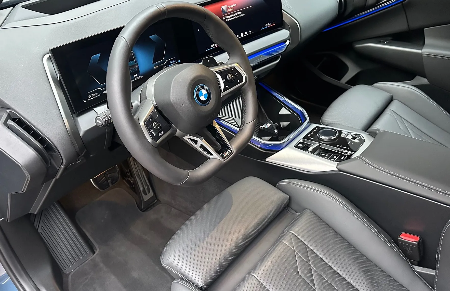 Zunanja slika - BMW X3 - serija :  30e xDrive  AT -HARMAN-PANORAMA-KAM360-20COL... - 7