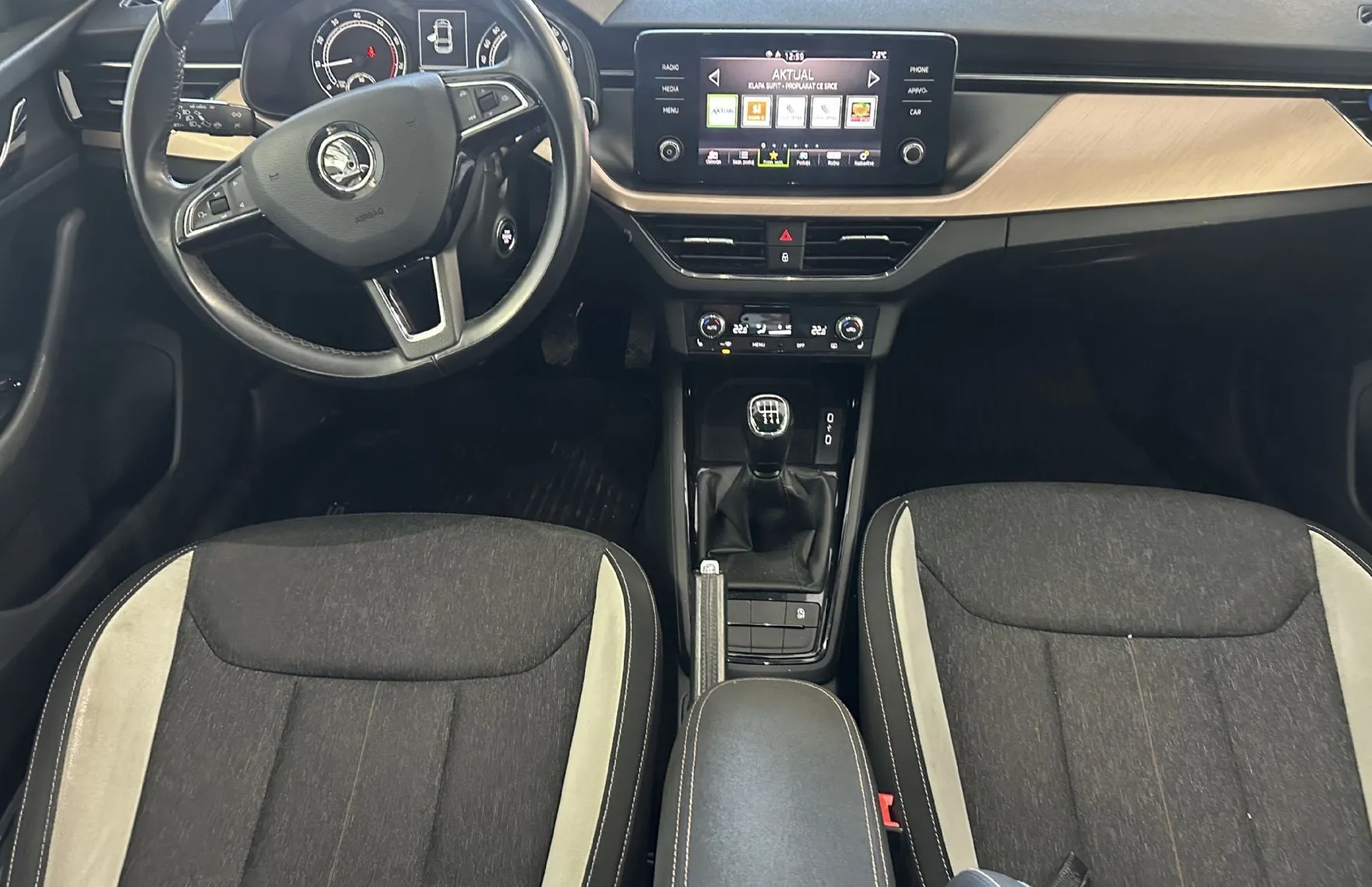 Zunanja slika - Škoda Scala - 1.5 TSI ACT. 110kW.SLOVENSKI.SAMO 91.000 KM.VSI SE - 2