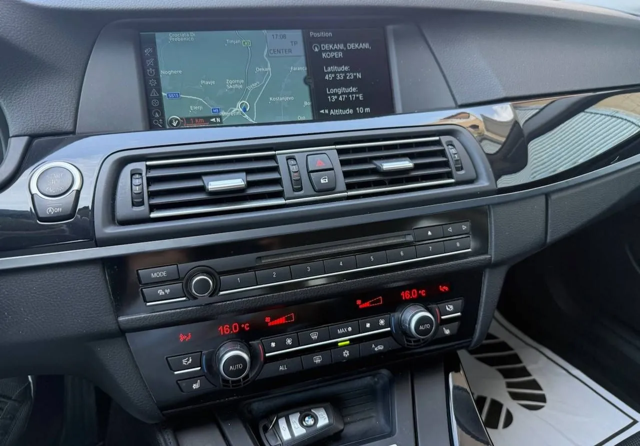 Notranja slika - BMW serija 5: - 520d SLO NA KREDIT BREZ POLOGA - 9