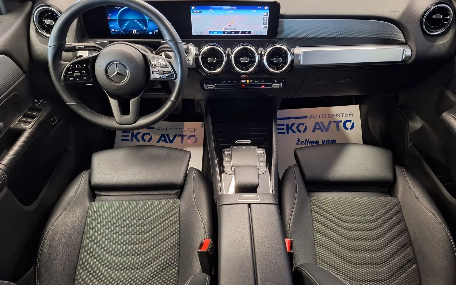 Notranja slika - Mercedes-Benz GLB-Razred - GLB 2.0D-KAMERA-VELIKA NAVI-PDC-USNJE-KOT N... - 8
