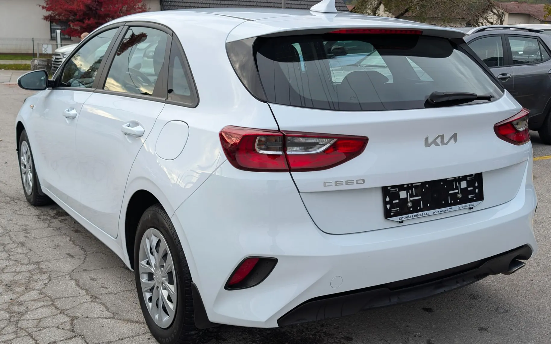 Zunanja slika - KIA Ceed - 1,0 T-GDI EX Urban ISG - 4