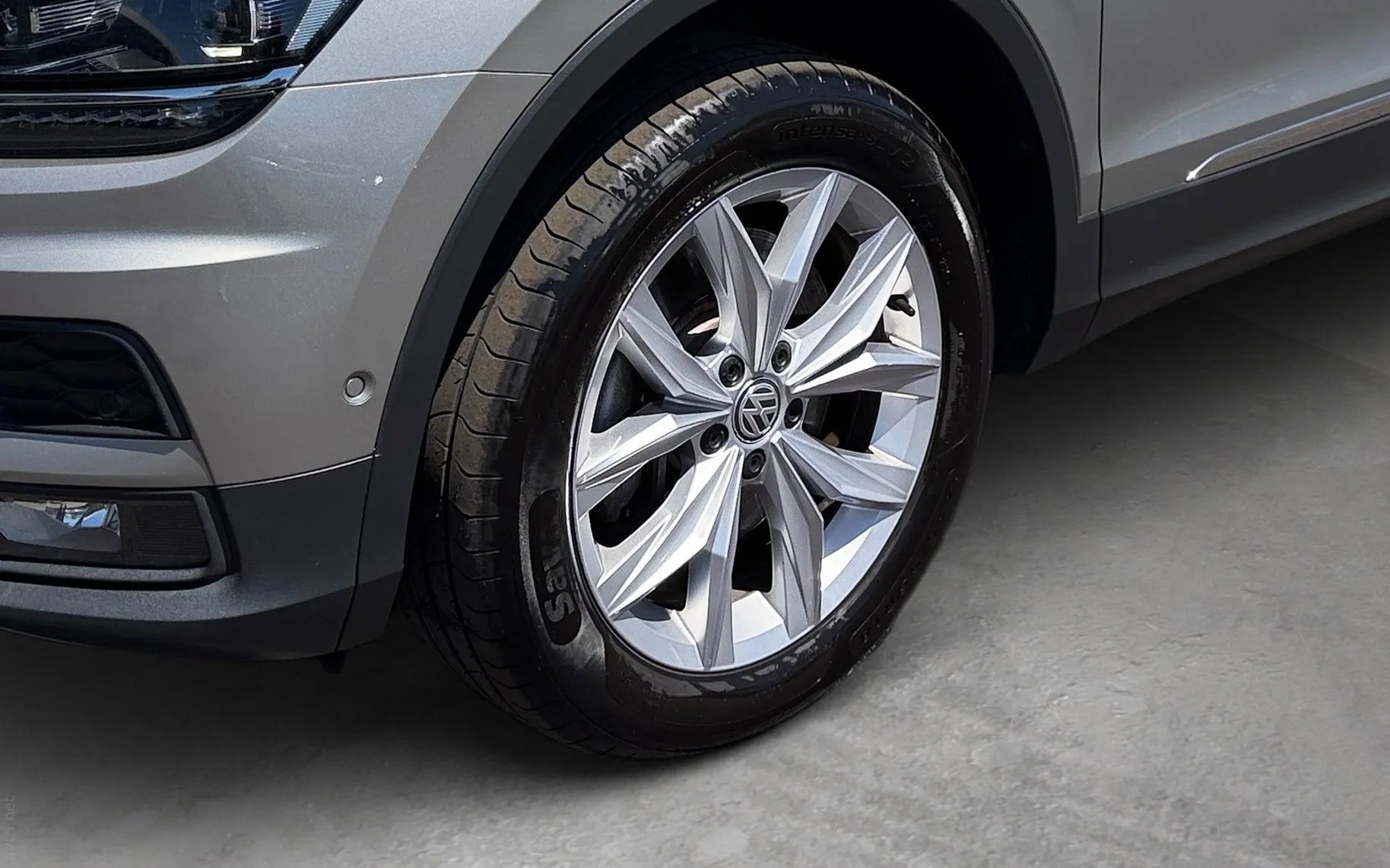 Zunanja slika - Volkswagen Tiguan - 4motion 2.0 TDI Highline DSG-Panorama-Vl. kljuka - 6