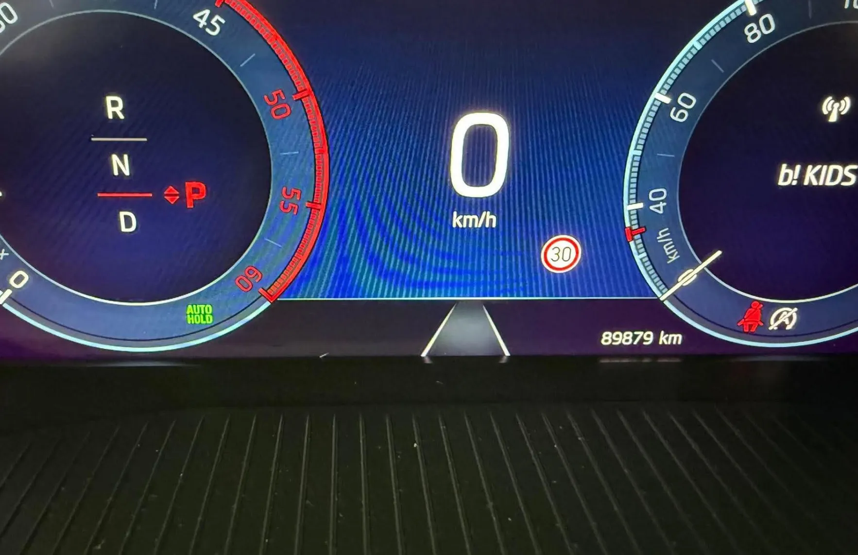Zunanja slika - Škoda Octavia - Combi 2.0 TDI. DSG.2024 SAMO 89.000 KM - 9