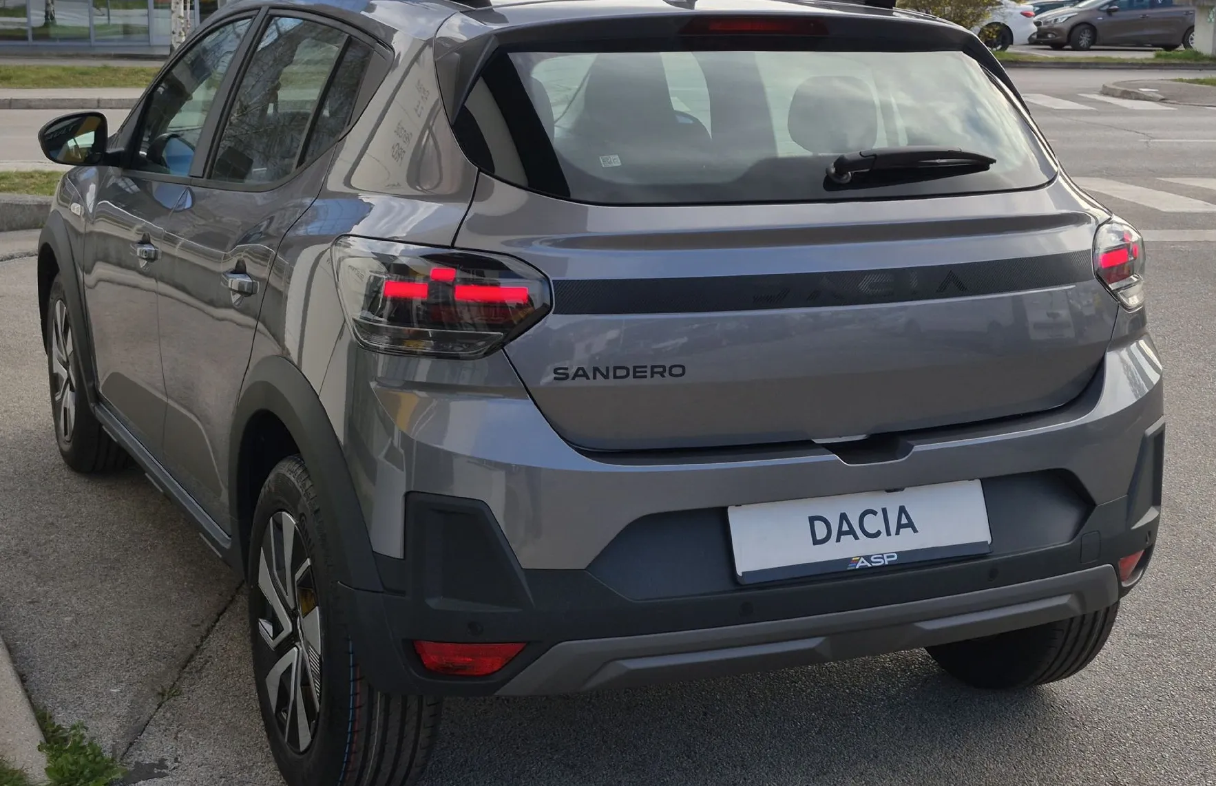 Zunanja slika - Dacia Sandero - Stepway 1.0 TCe 110 Expression - 7